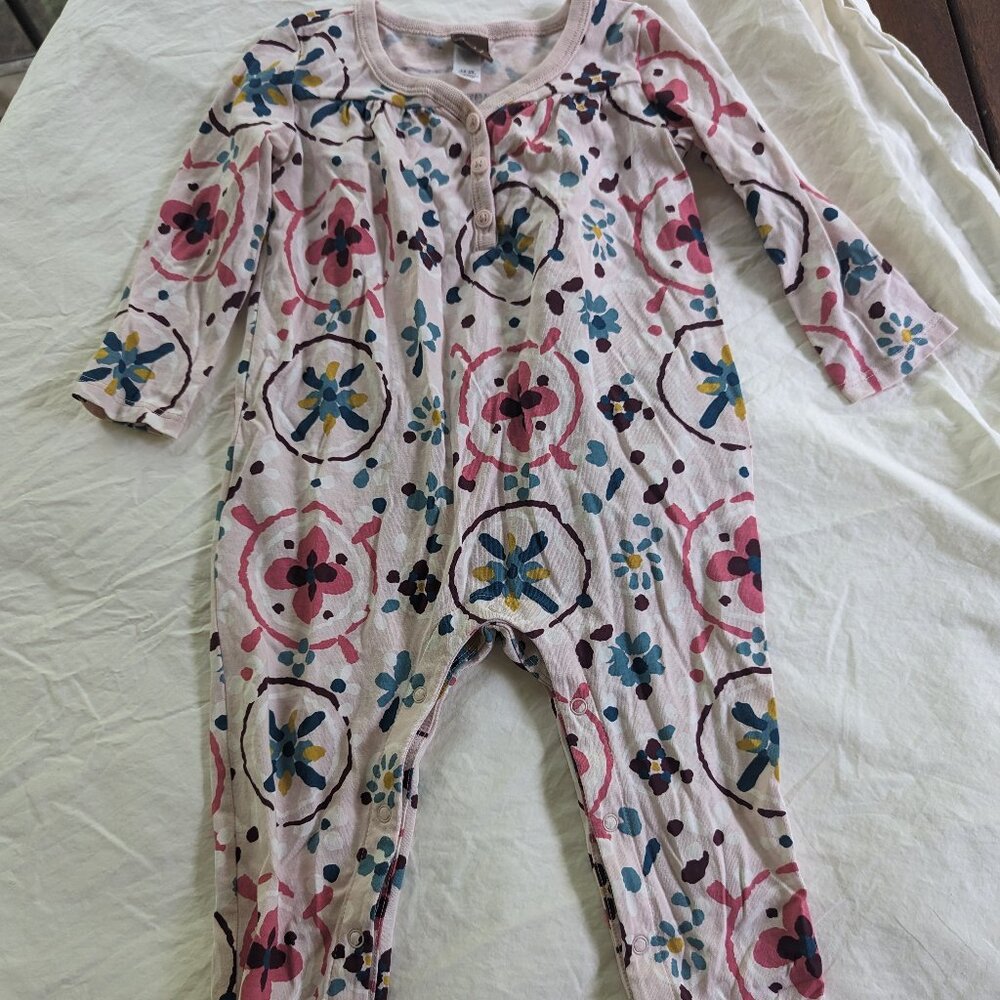 Tea Collection Henley Romper Pink Floral, 18-24 mo (EUC) like new